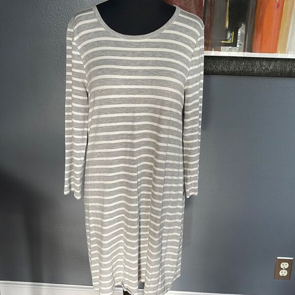 BB Dakota Adeline heather gray/white stripe stretch t shirt style shift midi. M. - Picture 5 of 8